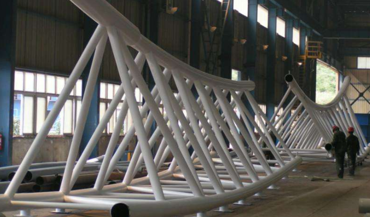 白山管廊钢结构与桁架结构的管道支架应该如何区分